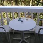 Finikas Santorini