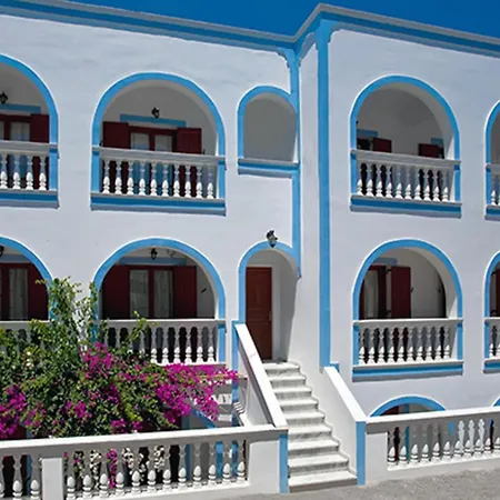 Finikas Santorini Отель 3*