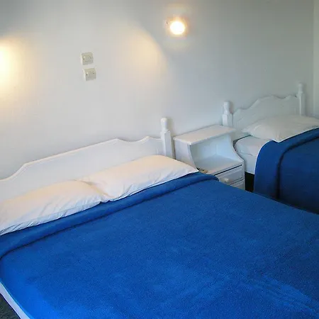 Отель Finikas Santorini