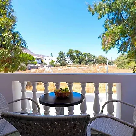 Finikas Santorini Ξενοδοχείο