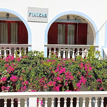 Ξενοδοχείο Finikas Santorini Καμάρι
