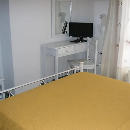 Hotel Finikas Santorini Kamári