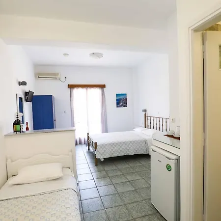 Finikas Santorini 호텔