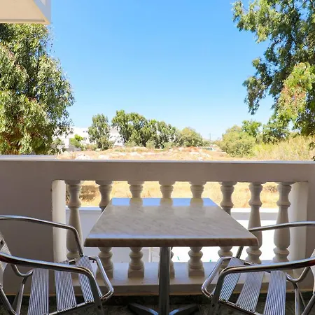 Finikas Santorini 호텔