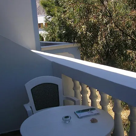 Hotel Finikas Santorini