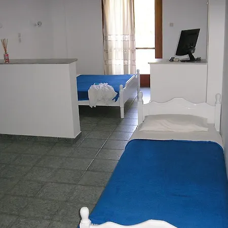 호텔 Finikas Santorini 3*