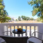 Finikas Santorini Hotel 3*