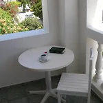 Finikas Santorini 3*