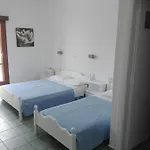 Finikas Santorini Hotel Kamári