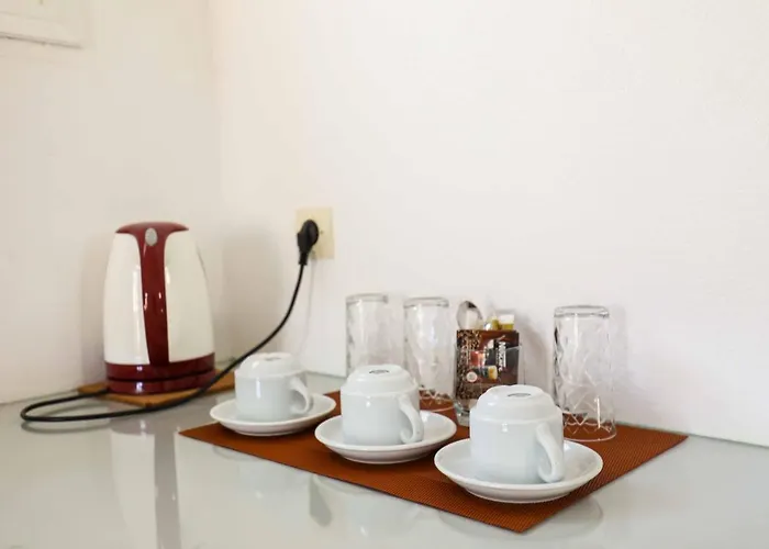 Hotel Finikas Santorini 3*